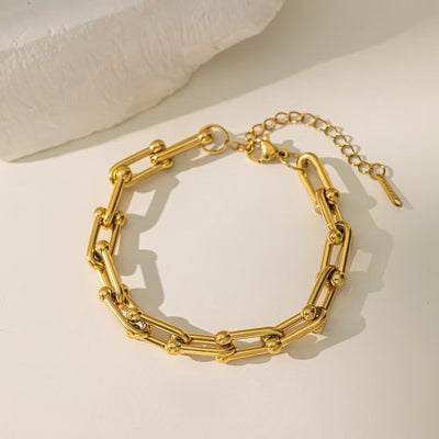Titanium Steel 18K Gold U-shaped Vachette Clasp Necklace